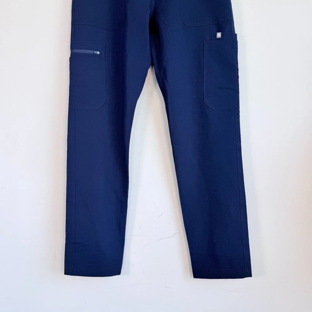 Figs Mens Cairo Slim Cargo Scrub Pants Medium Navy Medical